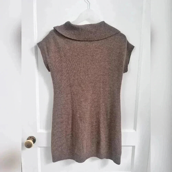 Chelsea & Theodore Cashmere Wool Top/Dress LIKE NEW - Picture 2 of 4